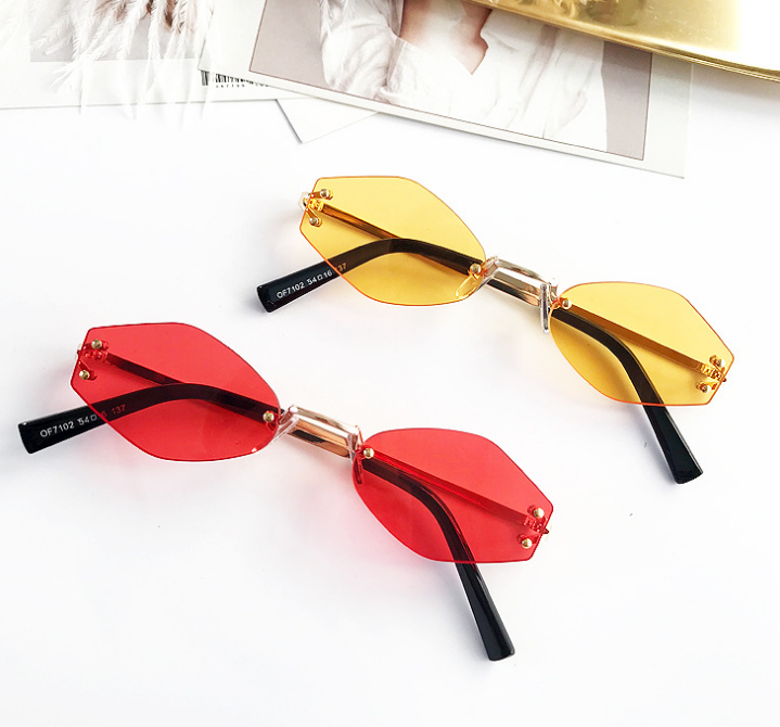 RETRO OVAL VINTAGE SUN GLASSES